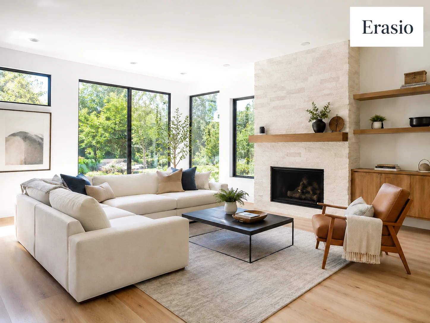 Living room photo with a top-right Erasio agency logo watermark